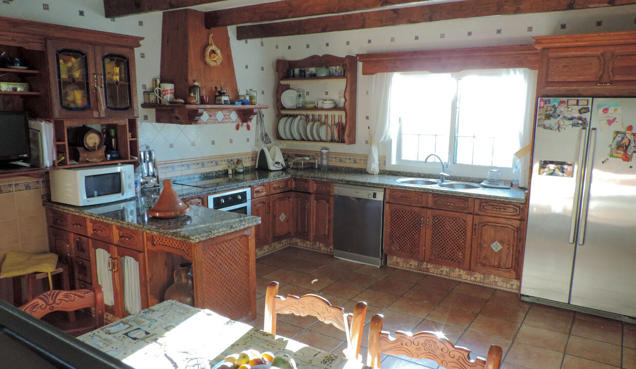 villa_23_01_Chalet_Atalaya_JLLCocina