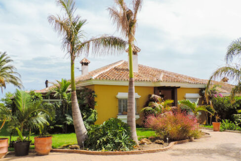 Portada villa Atalaya JLL real Estate exp